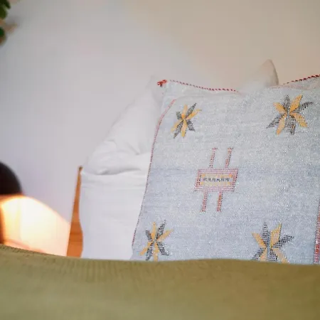 아파트 Historic City Center Design Apartments - Schlossberg View - By Casa Momo