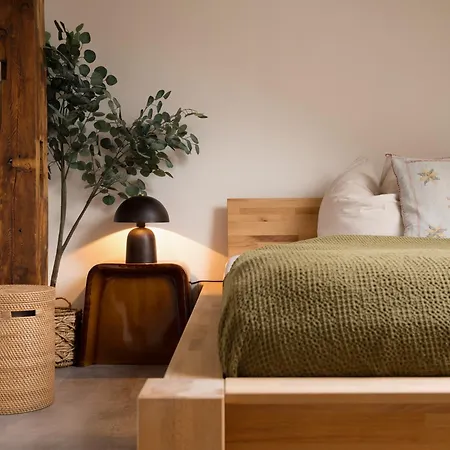 Center Design - Schlossberg View Apartment *