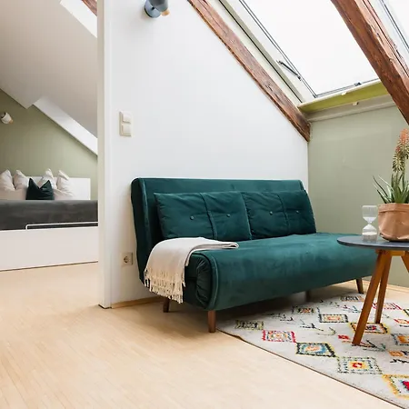 아파트 City Center Loft Apartments - Schlossberg View *