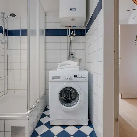 City Center Loft Apartments - Schlossberg View גראץ