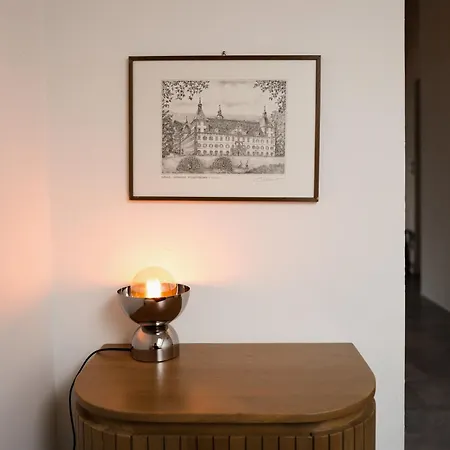 City Center Loft Apartments - Schlossberg View דירה